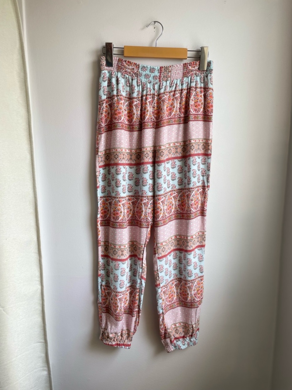 Boho Printed Elastic Waist Pants-light&breezy-Elastic Cuffs size 10